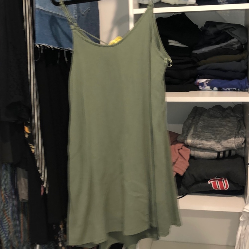 Dress - Picture 2 of 3